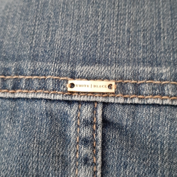 SOLD - WHBM jewel neck denim jacket - Picture 12 of 16